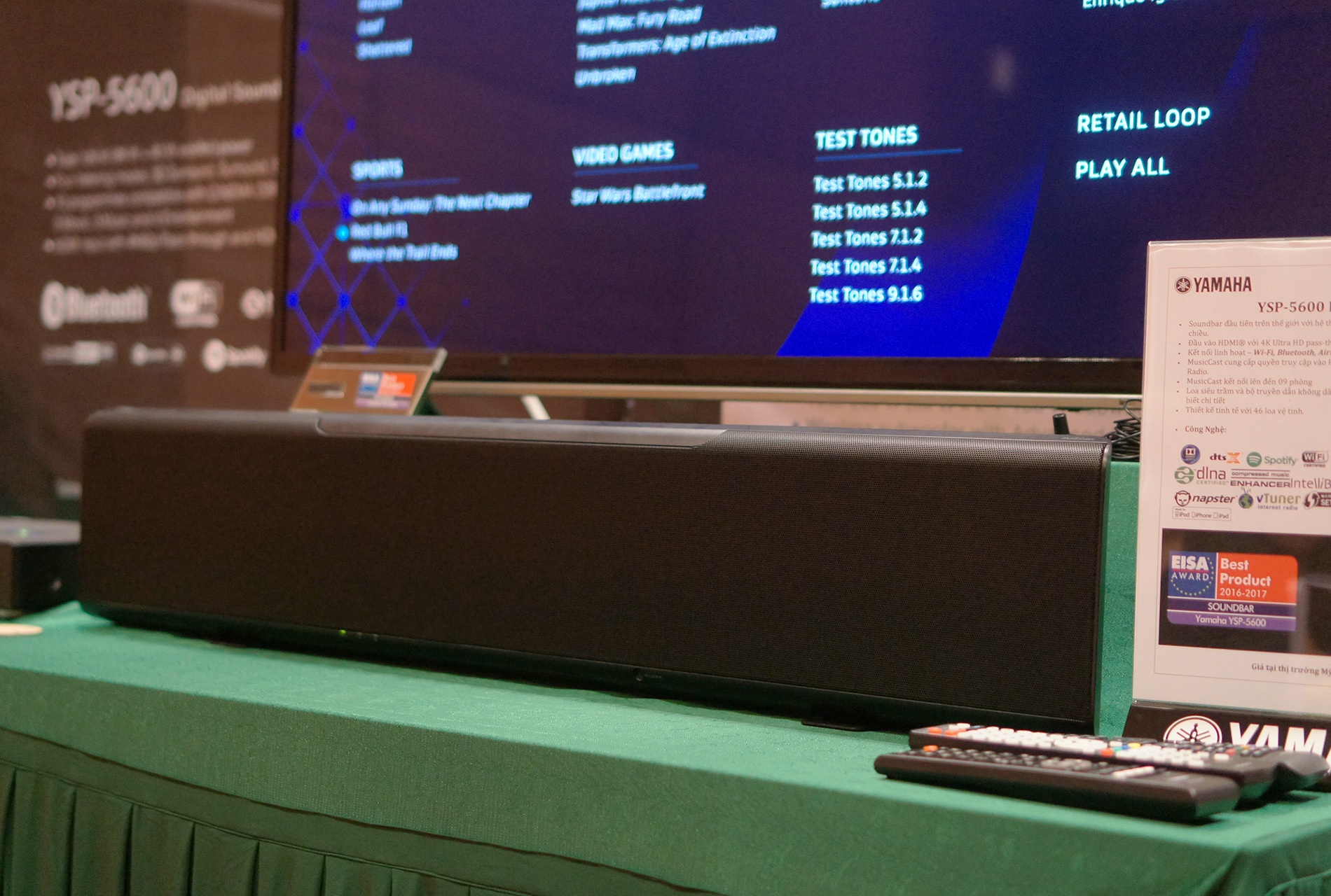 loa tien ty tai AV Show Ha Noi anh 8