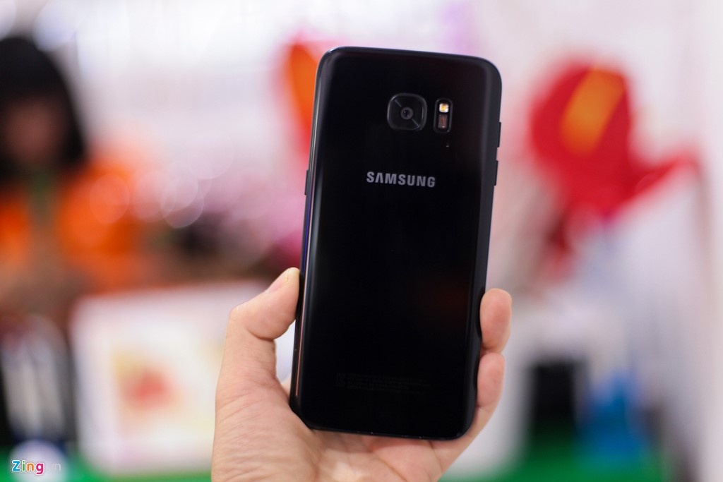 smartphone cao cap vua ve nuoc anh 2