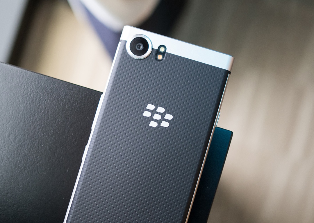 anh thuc te BlackBerry Mercury anh 4