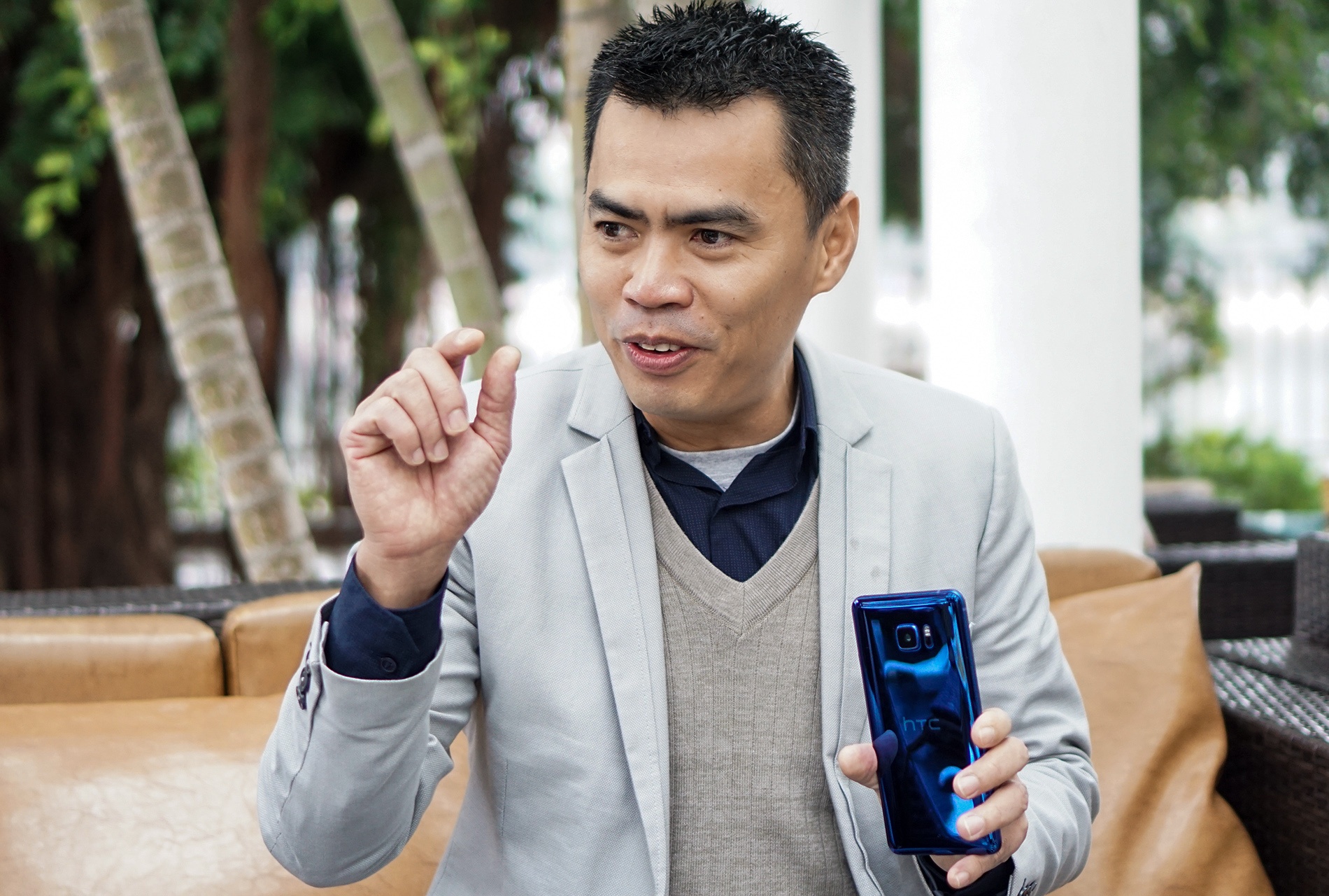 TGD HTC Viet Nam: 'Khung hoang giup chung toi nhin lai minh' hinh anh