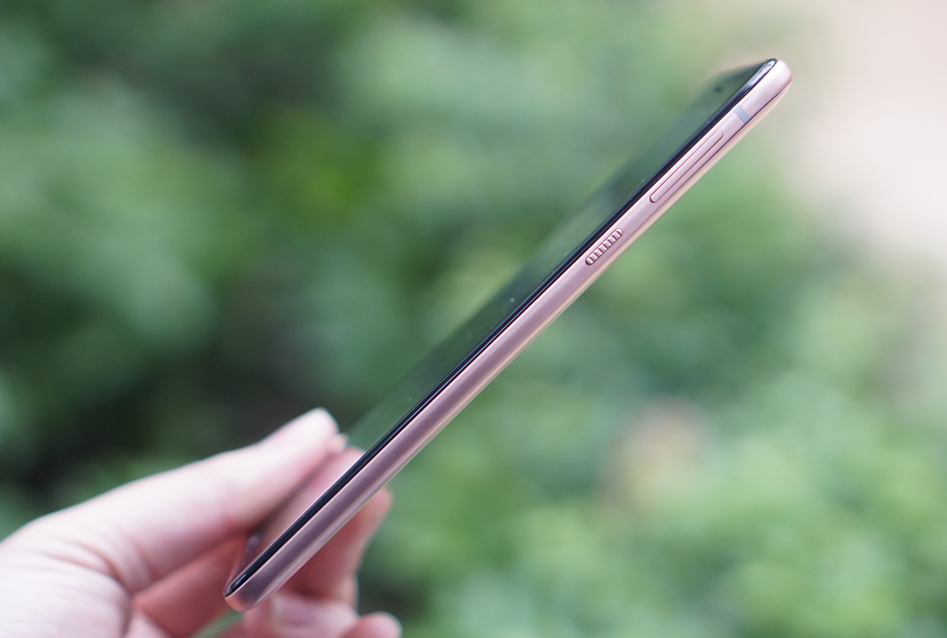 Anh thuc te HTC U Ultra anh 6