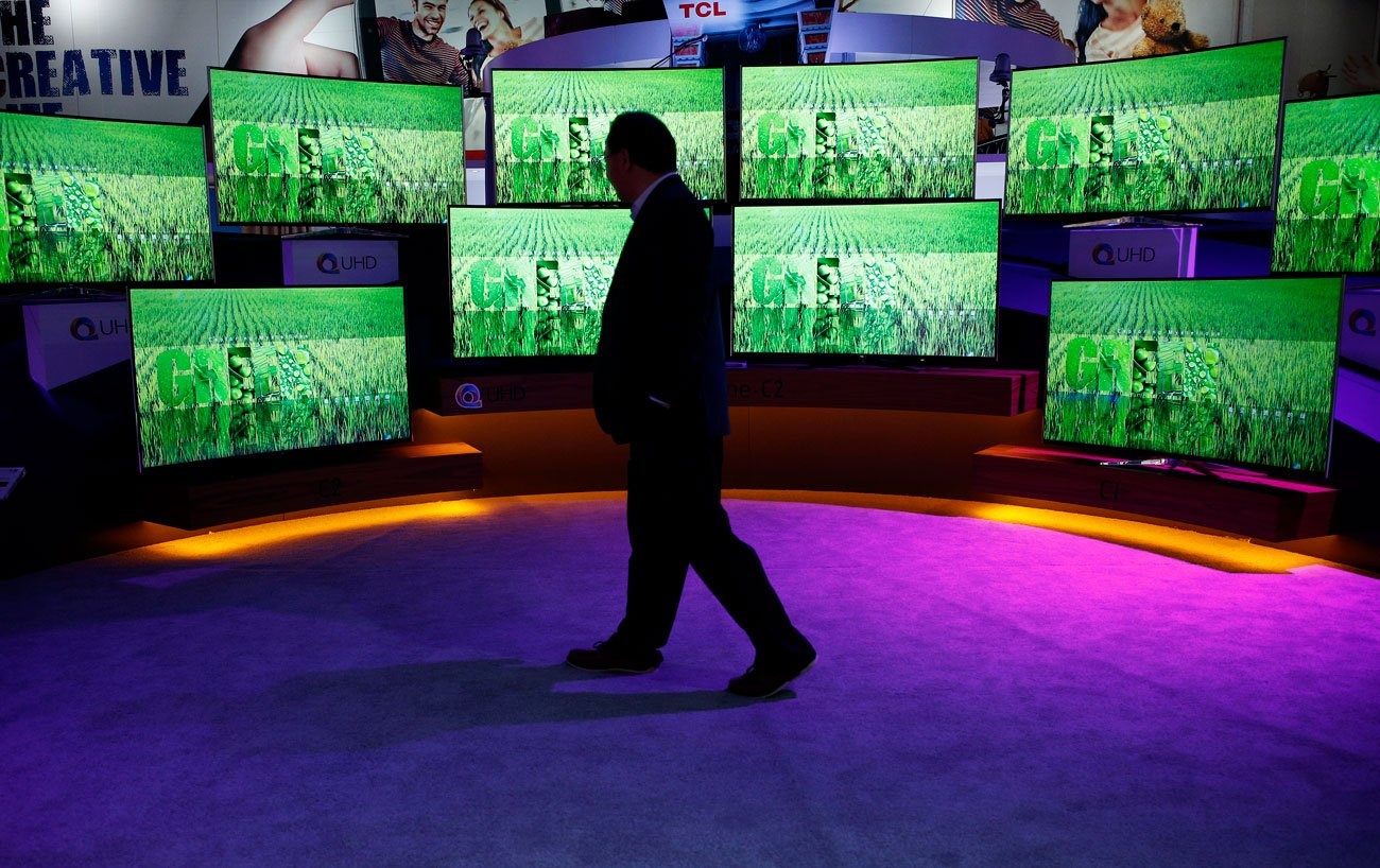 Mua TV moi, can nhac tieu chi nao? hinh anh