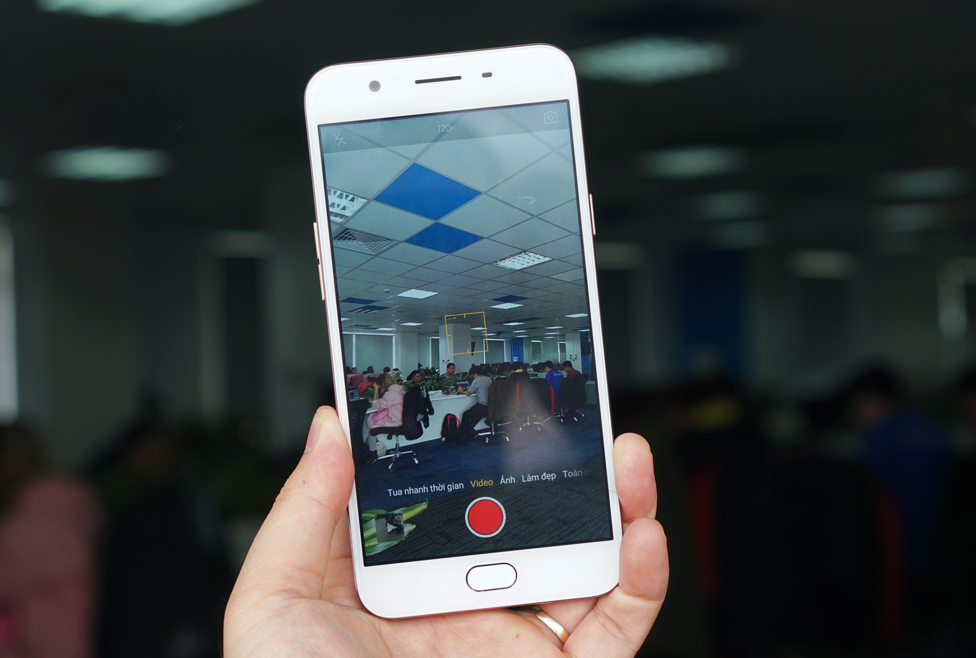 Đánh giá Oppo F1s 2017 ảnh 3 Danh gia Oppo F1s 2017 anh 3