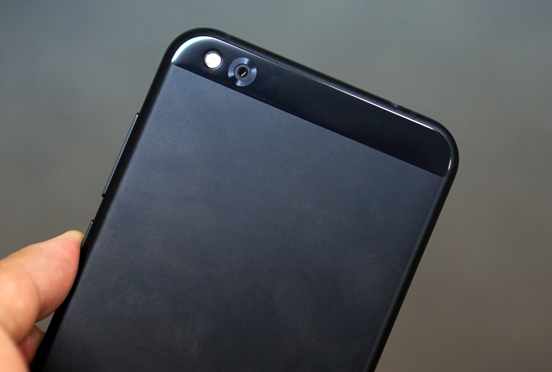 Gia Xiaomi Mi 5C anh 8