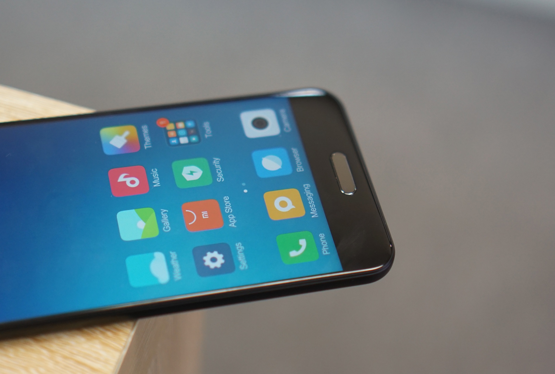 Gia Xiaomi Mi 5C anh 6