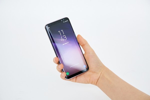 Galaxy S8 ra mat anh 9