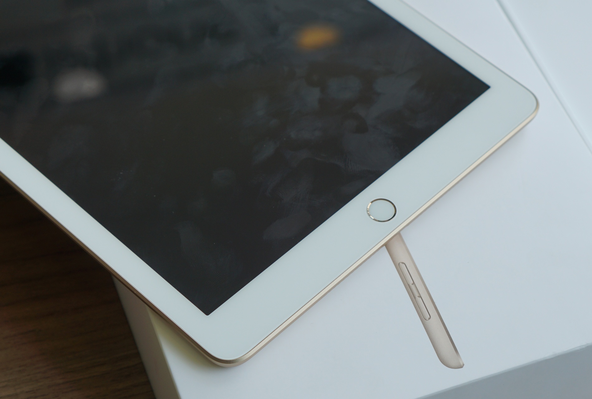 iPad 2017 gia gan 10 trieu anh 7