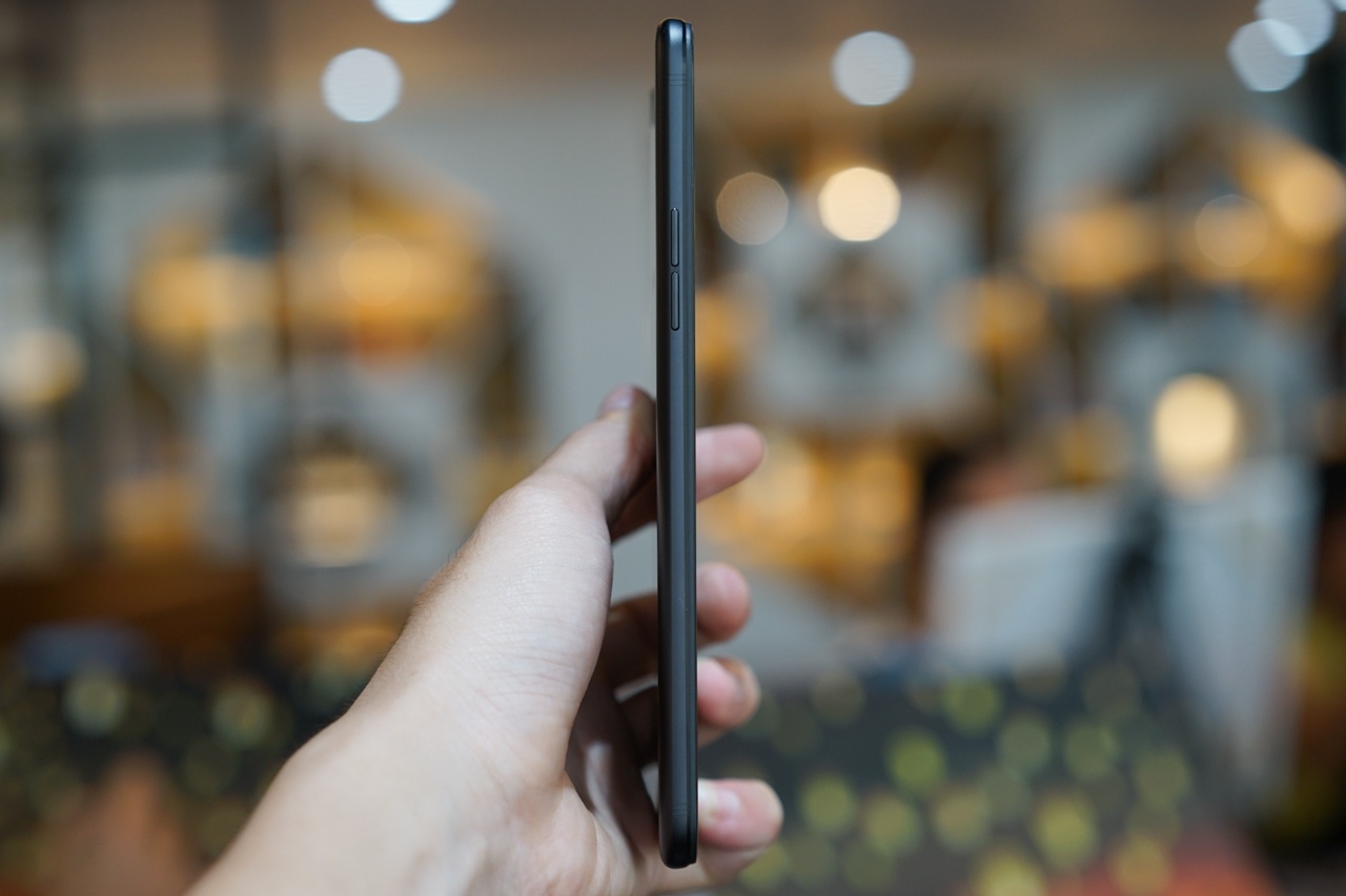 Oppo F3 Plus mau den mo anh 6