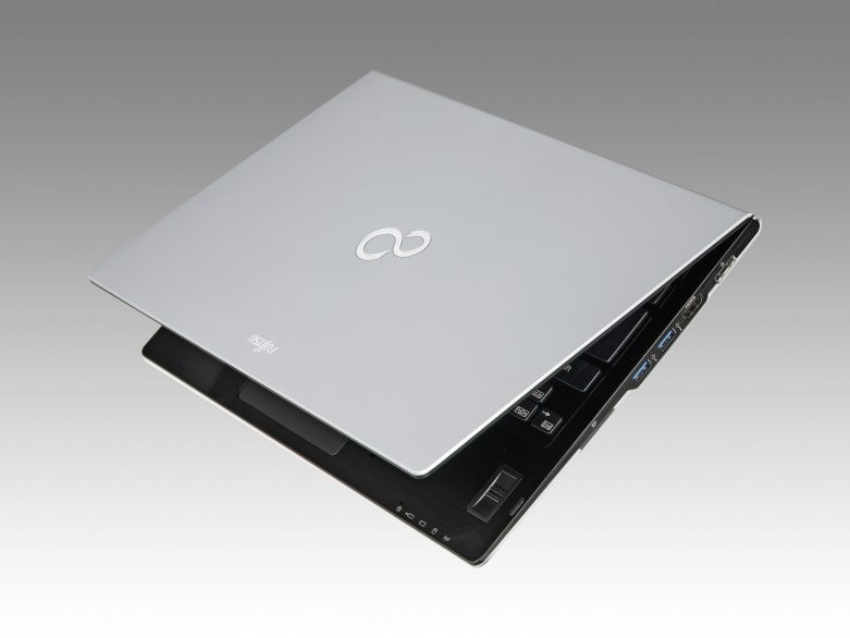 Can canh laptop Fujitsu Lifebook U937 hinh anh