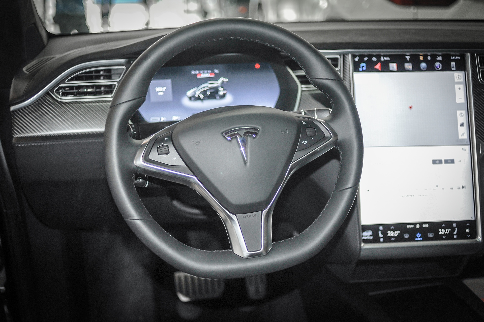 Tesla Model X về Hà Nội ảnh 3 Tesla Model X ve Ha Noi anh 3