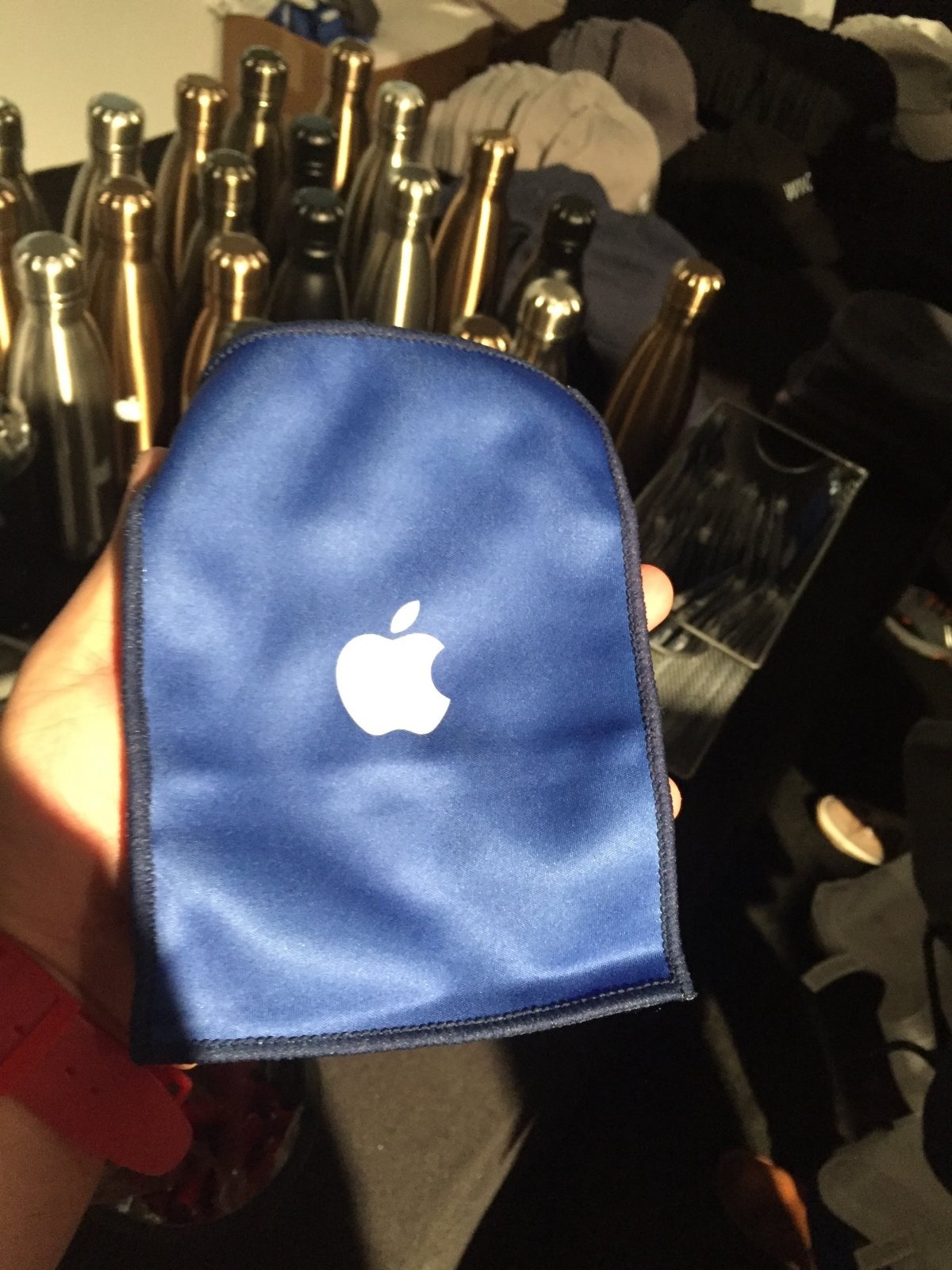 Apple ban do luu niem tai WWDC anh 6