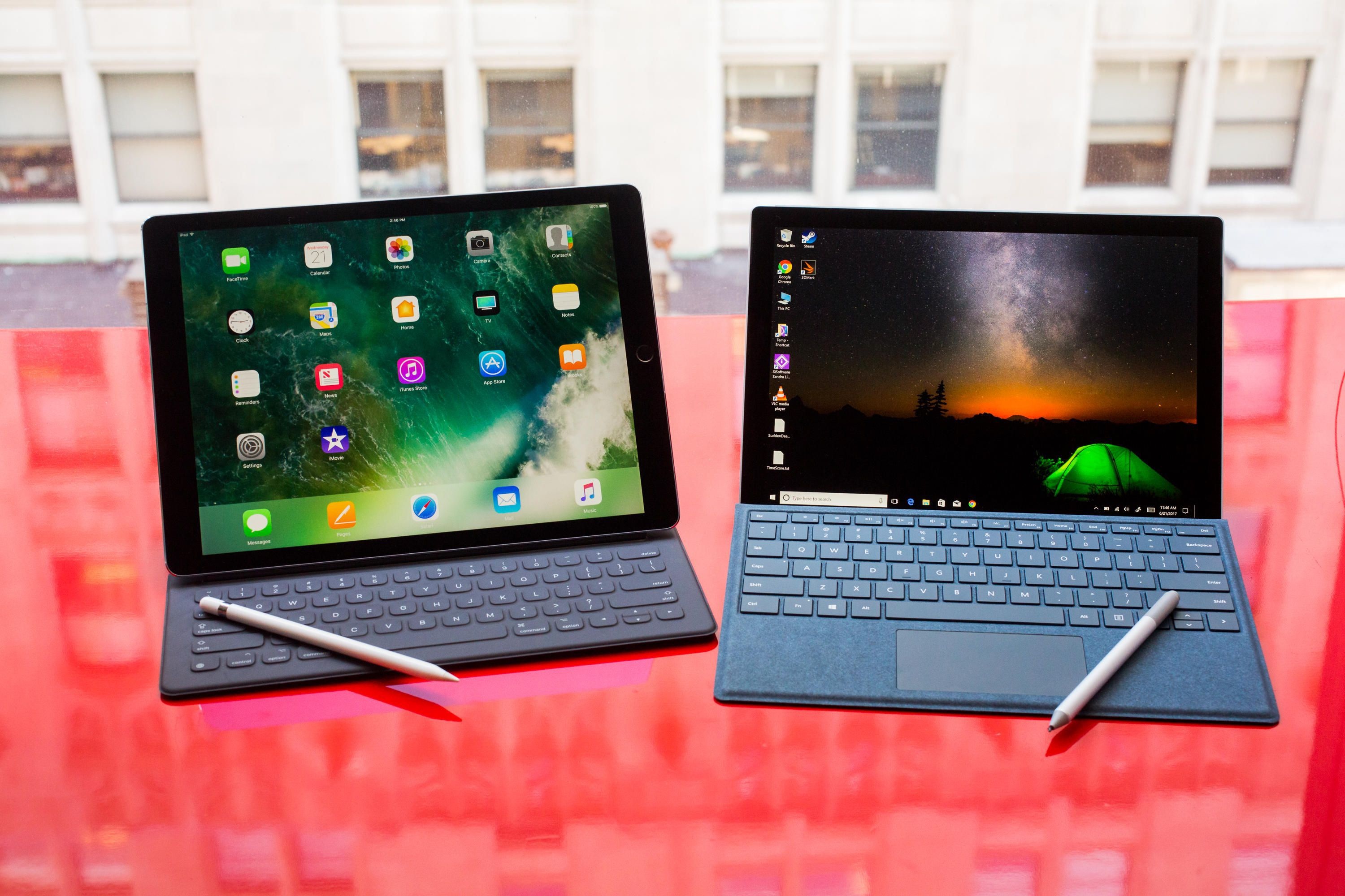 Mua iPad Pro hay Surface Pro: 5 diem can chu y hinh anh