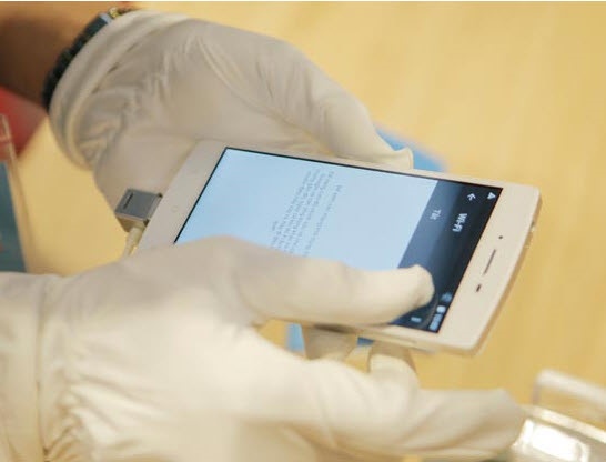 trac nghiem ve Bphone 1 anh 8