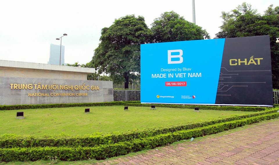 Khung canh noi dien ra su kien ra mat Bphone anh 2