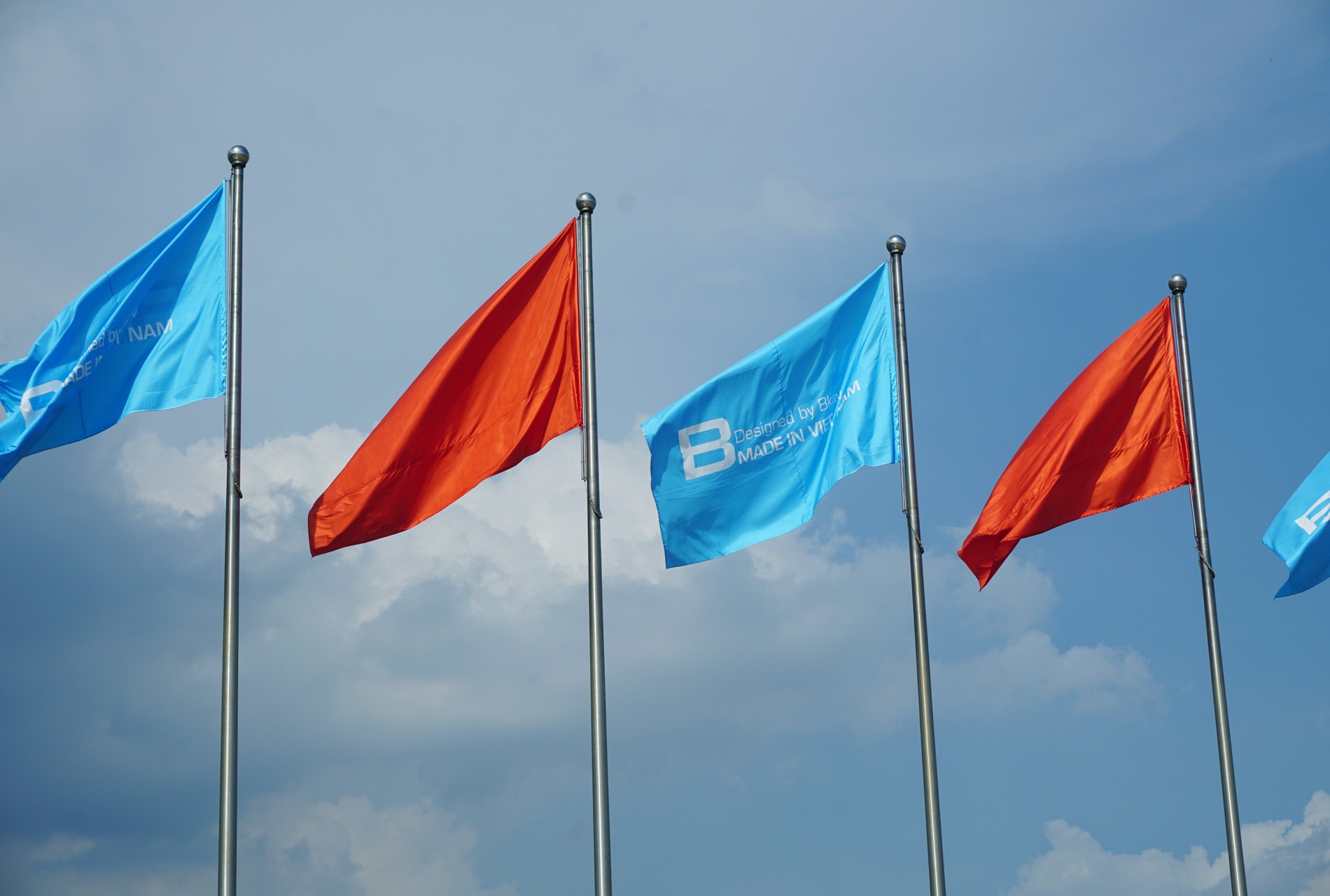 Khung canh noi dien ra su kien ra mat Bphone anh 4