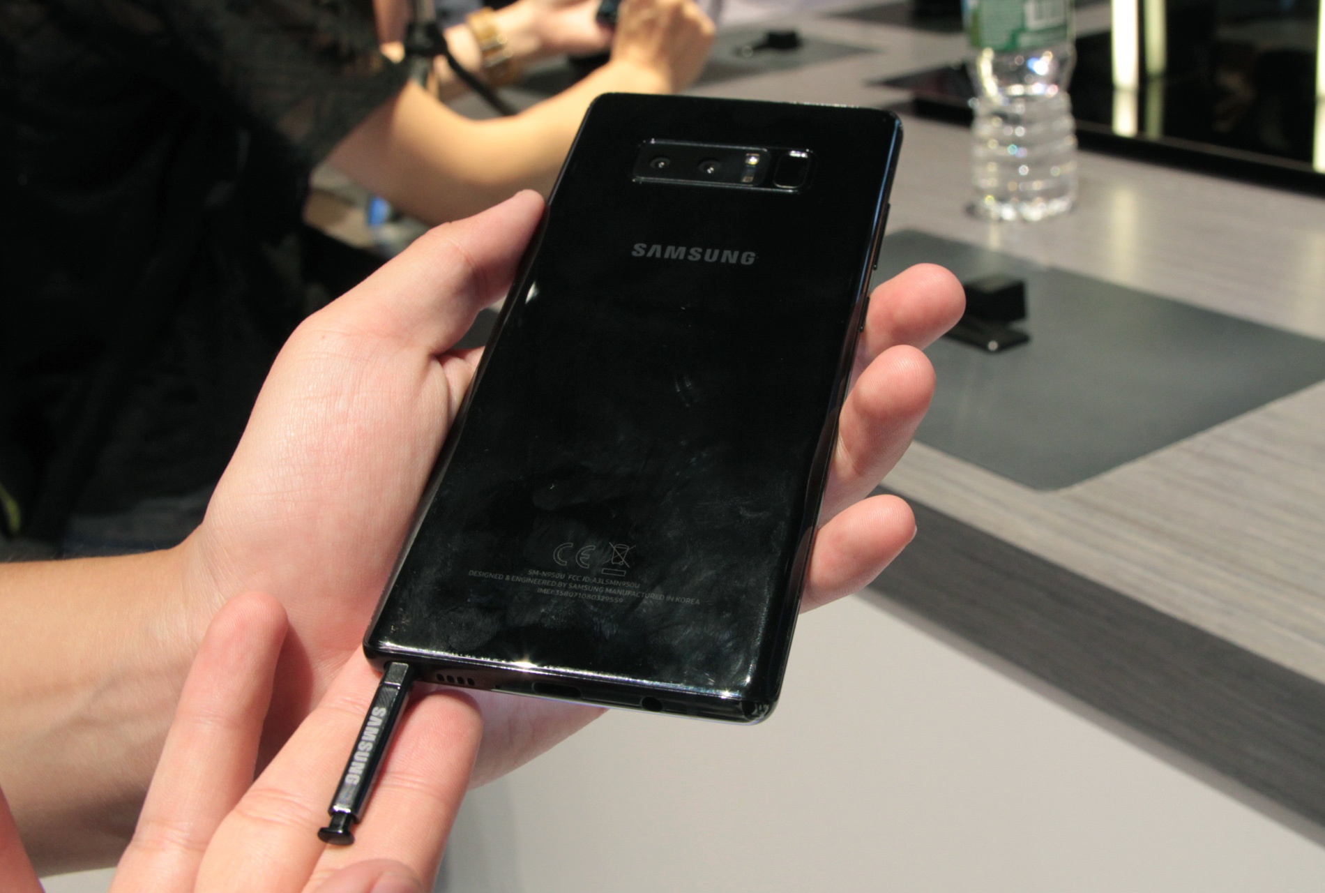 Anh thuc te Galaxy Note 8 anh 3