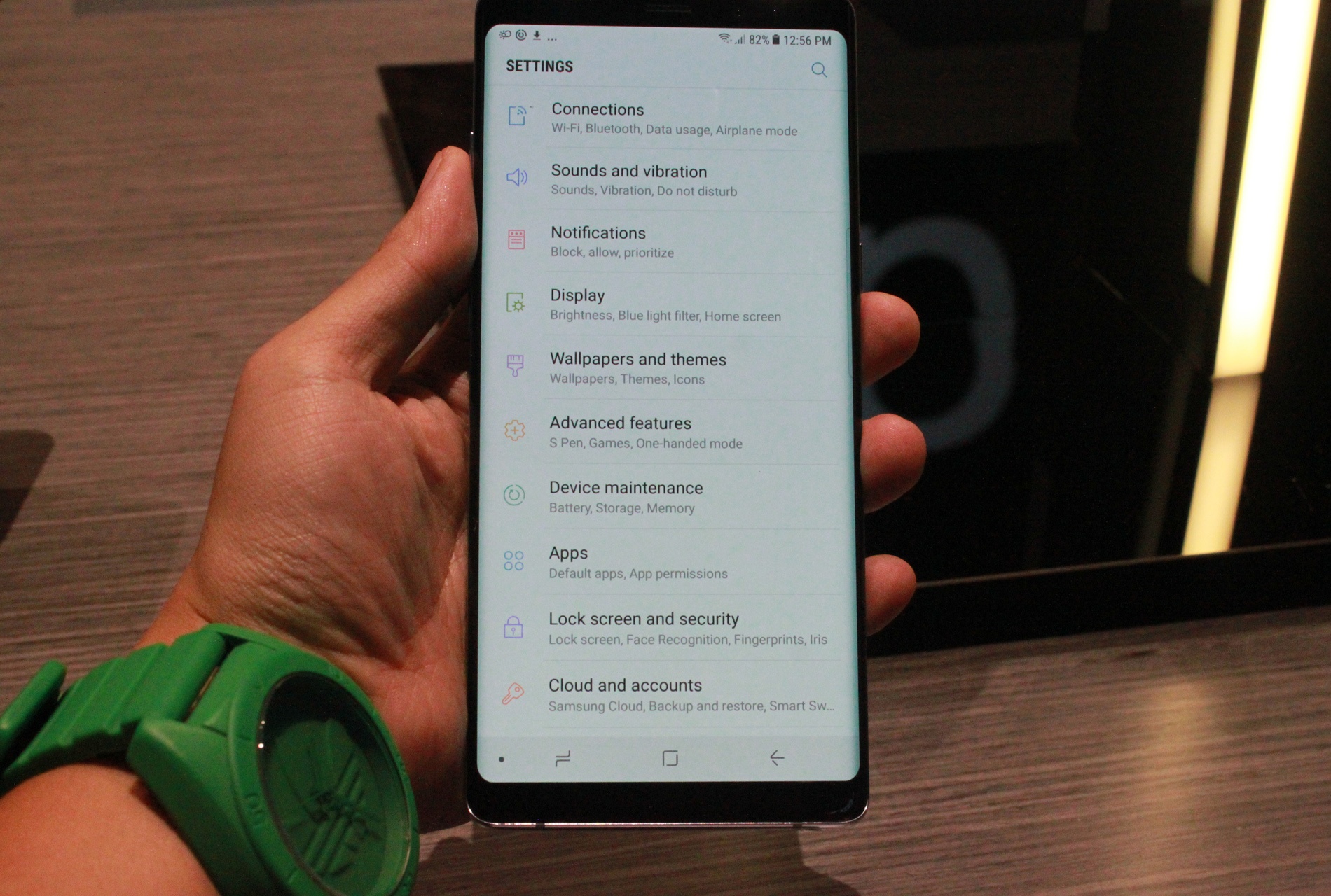 Anh thuc te Galaxy Note 8 anh 9
