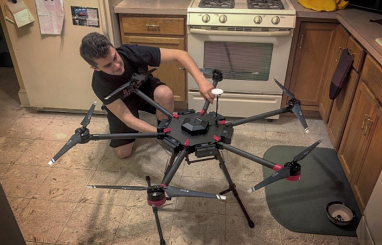 Dung drone de van chuyen ma tuy qua bien gioi hinh anh