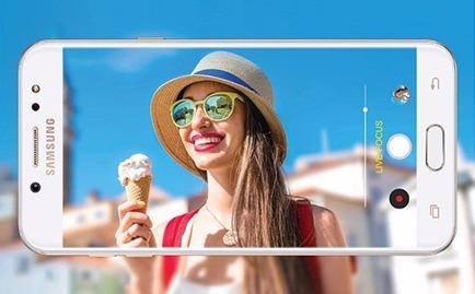 Samsung sap tung Galaxy J7+ chup xoa phong nhu Note 8 hinh anh