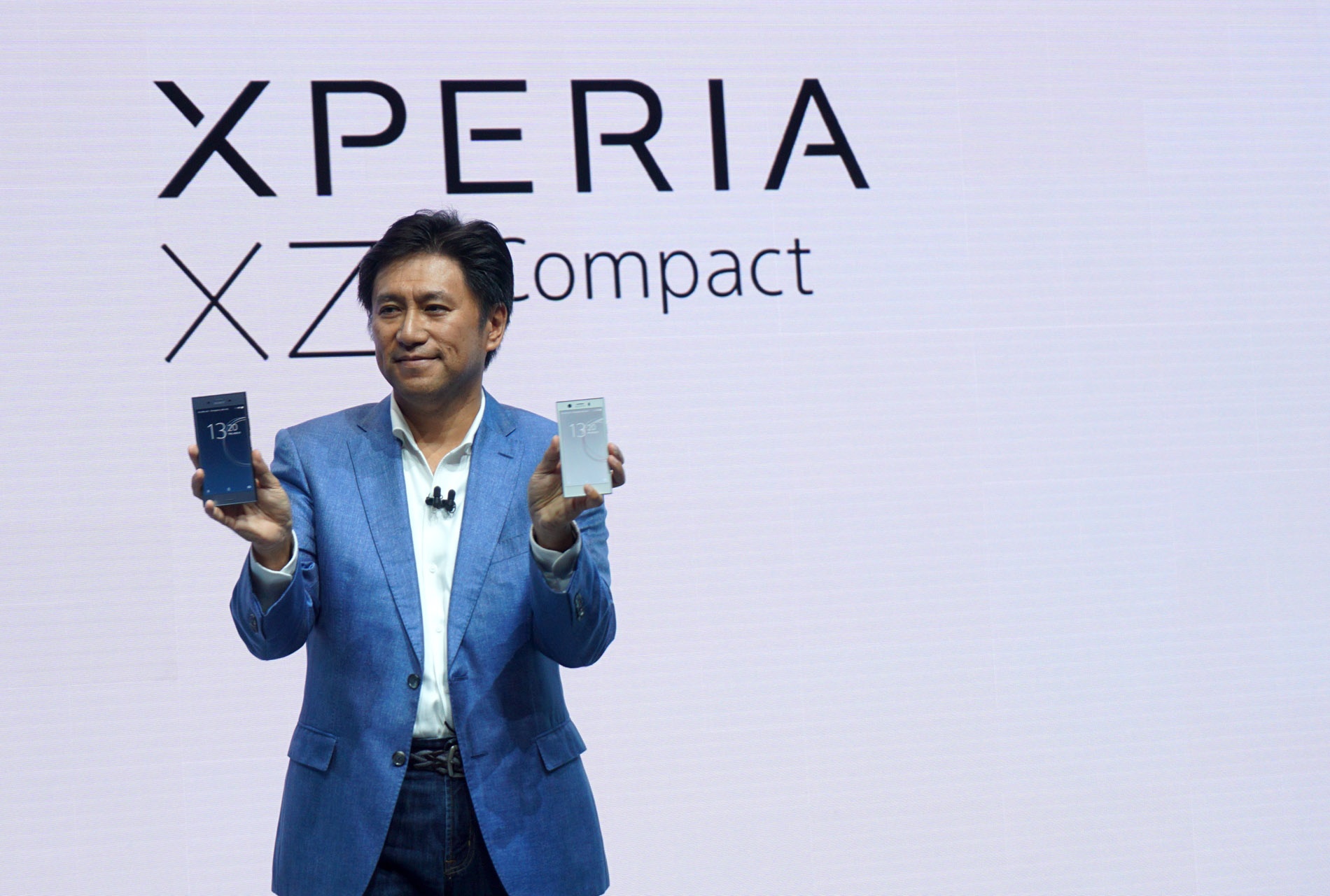 Xperia XZ1 ra mat anh 1