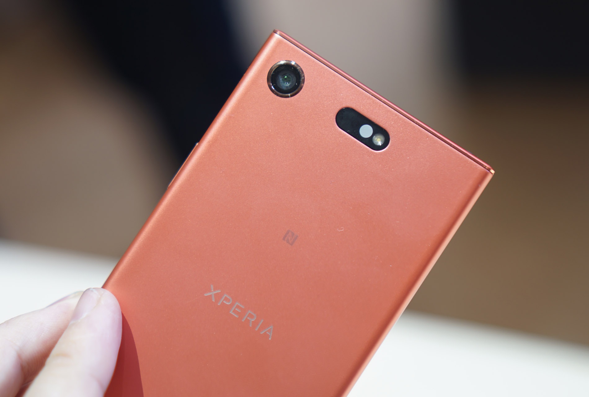 Anh thuc te Xperia XZ1 anh 13