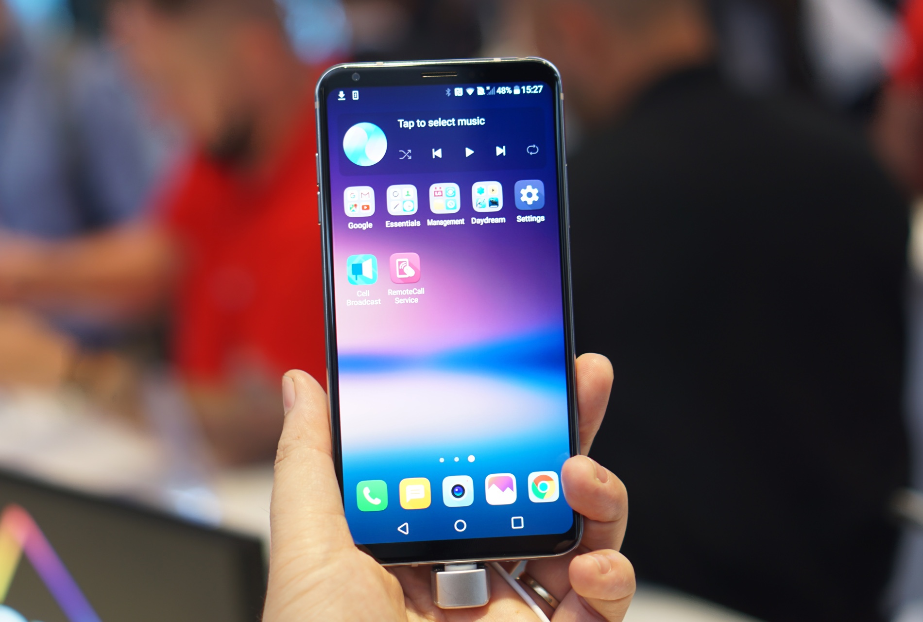 Anh thuc te LG V30 anh 10