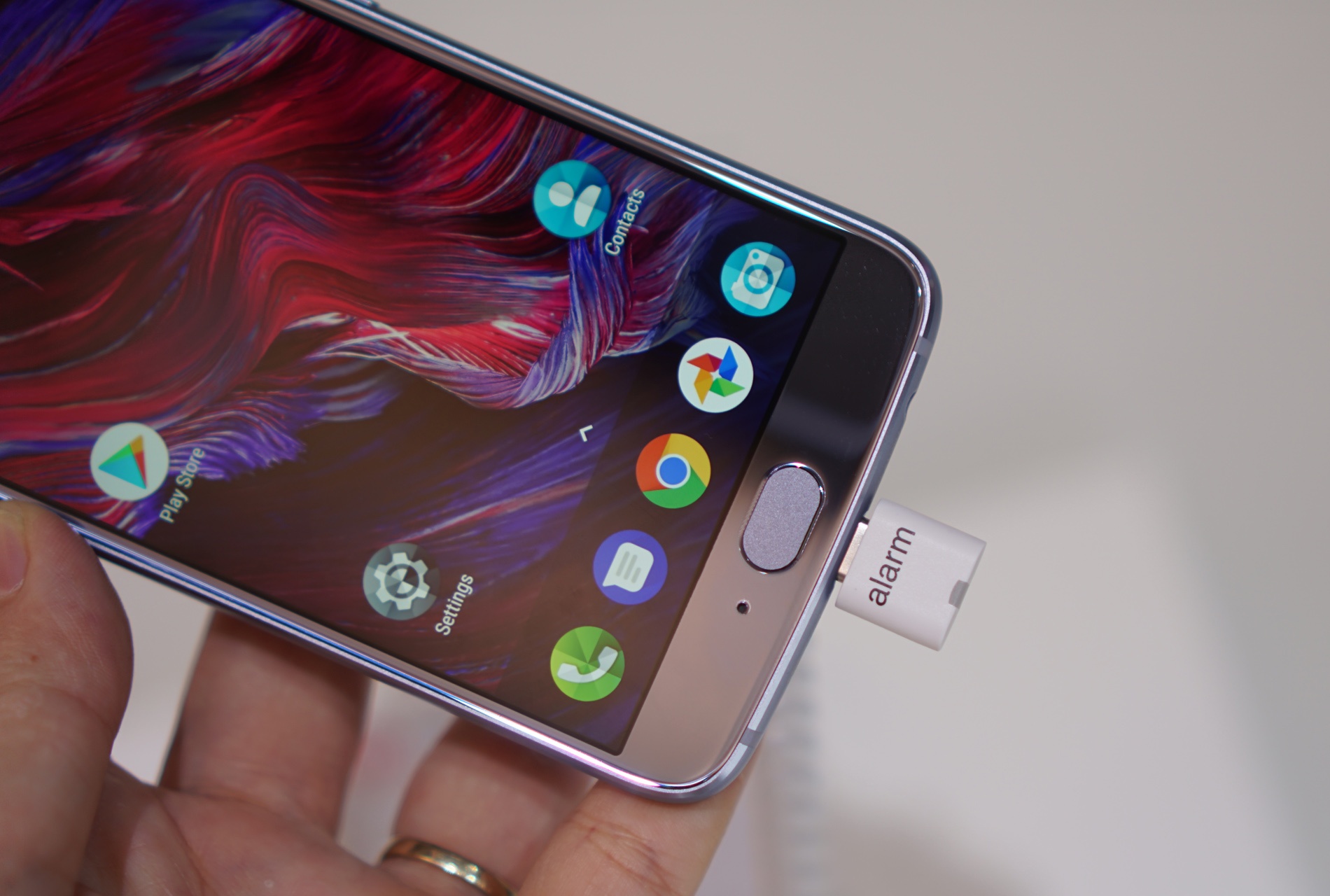 Anh thuc te Moto X4 anh 3