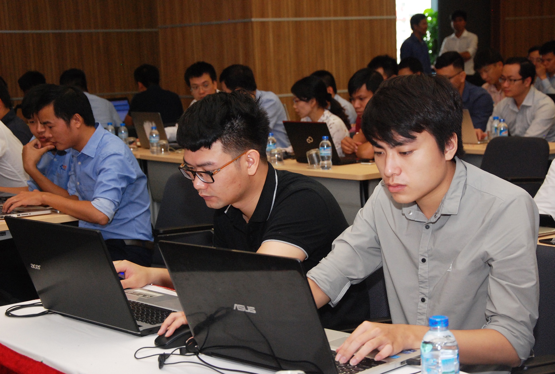 15 quoc gia tham gia dien tap ung cuu su co mang tai VN hinh anh