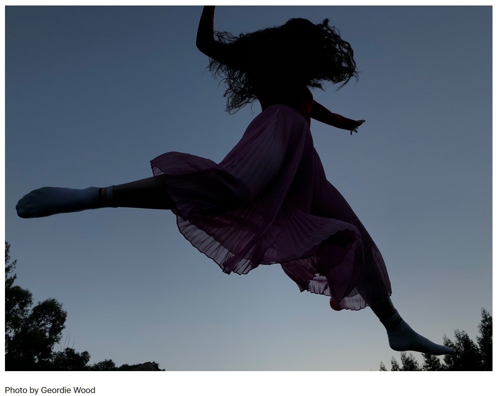 Anh chup thu tu iPhone X anh 3