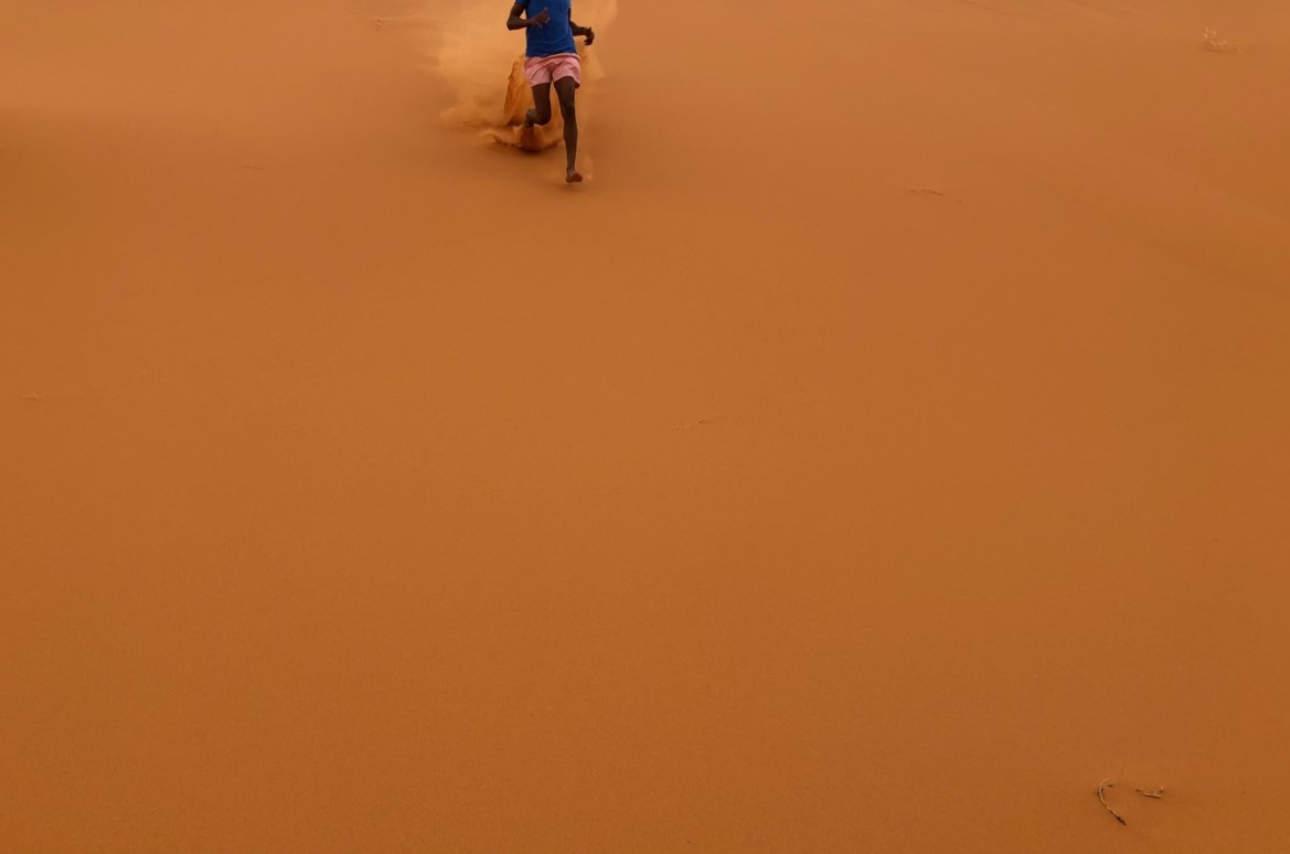 Anh chup thu tu iPhone X anh 8