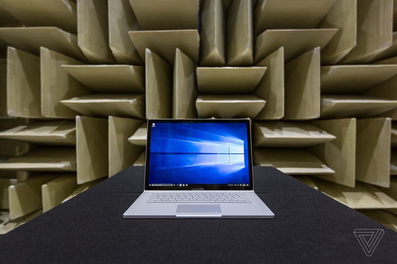 Microsoft Surface Book ra mat anh 12