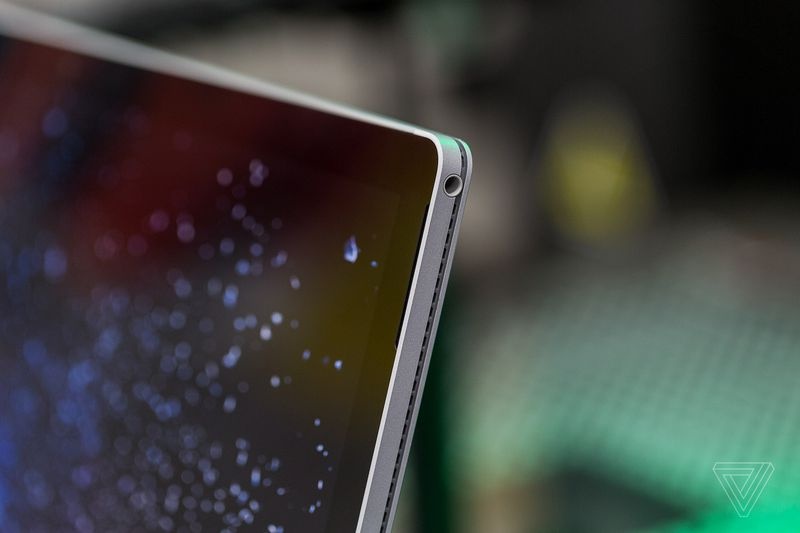 Microsoft Surface Book ra mat anh 7