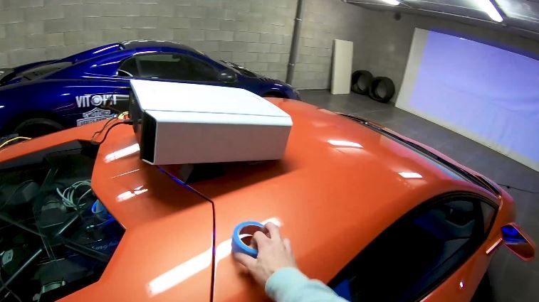 Bien sieu xe Lamborghini thanh tay cam choi game hinh anh