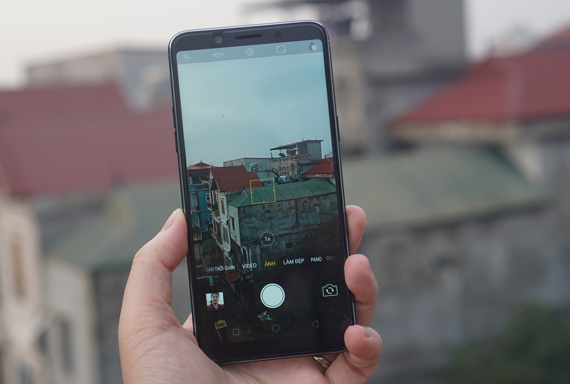 Mo hop Oppo F5 anh 10