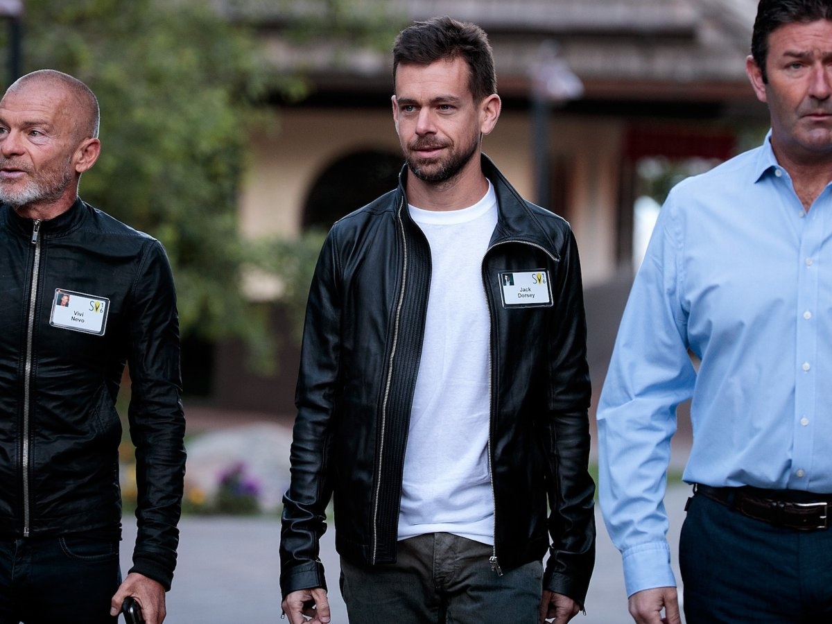 trang phuc cua cac CEO cong nghe anh 9