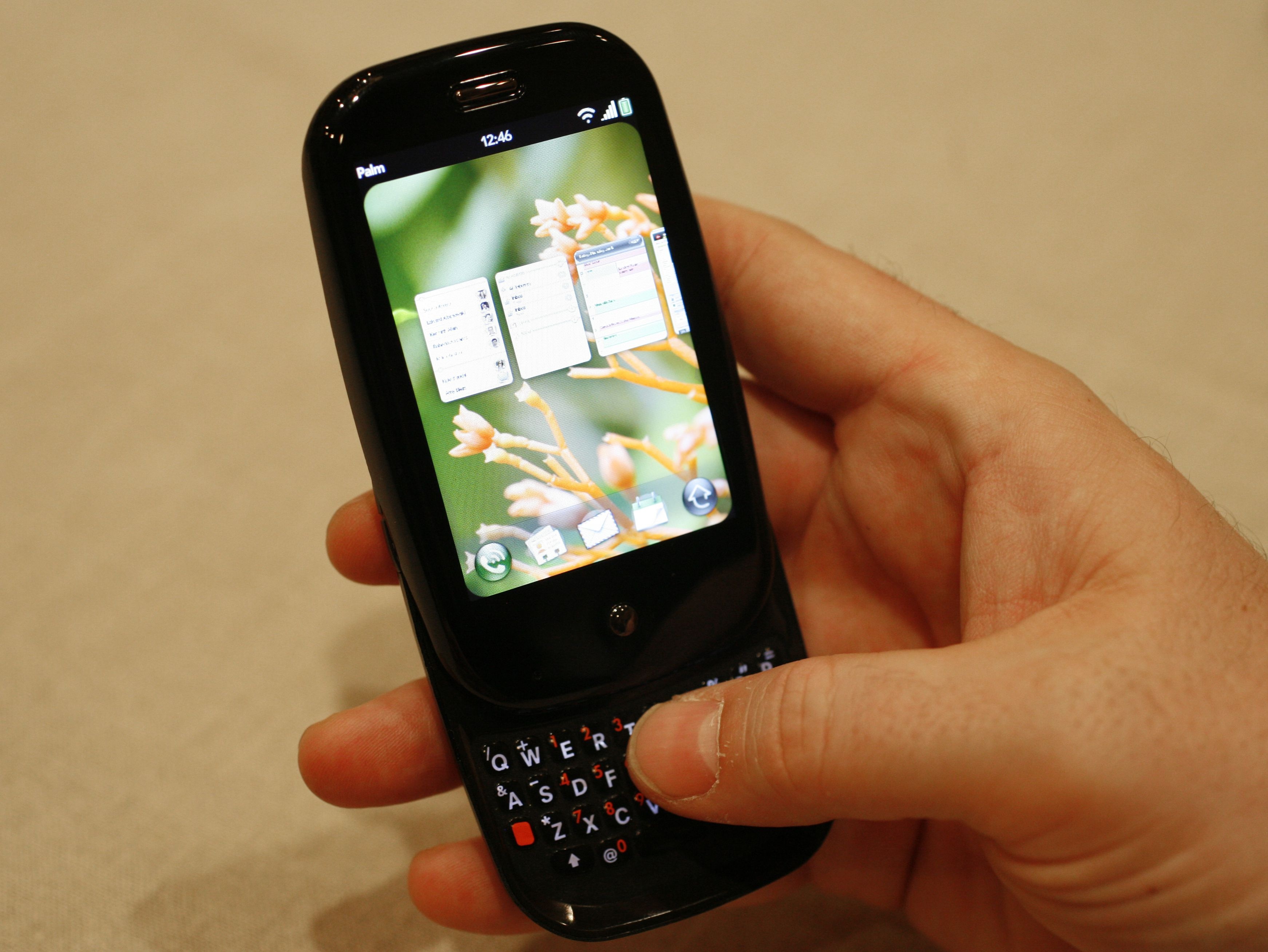 ‘Sat thu iPhone’ dom la vu khi moi giup Qualcomm da bai Apple hinh anh