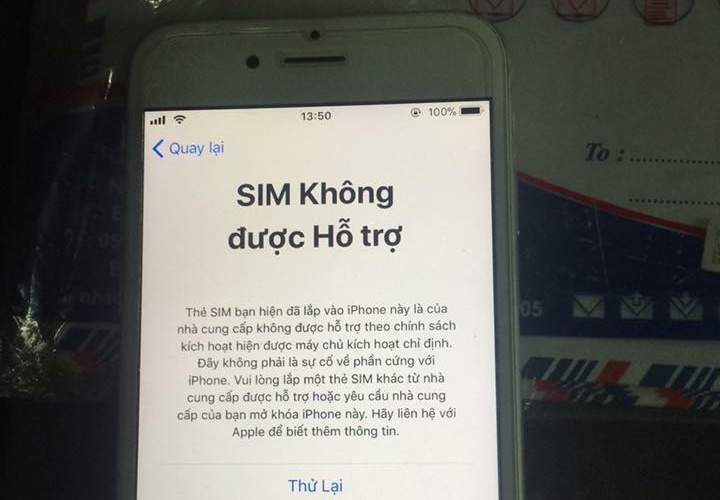 SIM ghep ‘than thanh’ moi tiep tuc bi khoa tai Viet Nam hinh anh