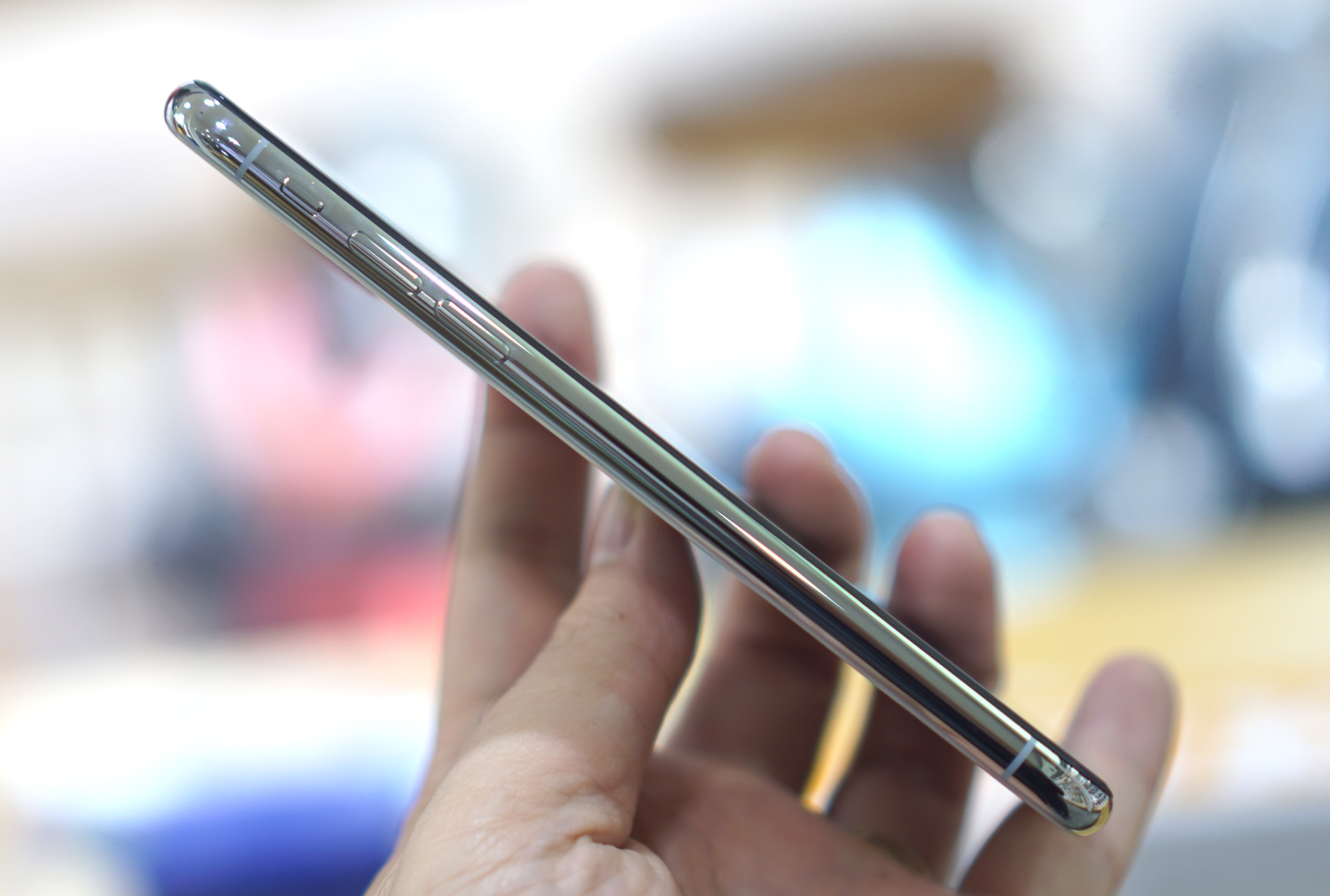 Mo hop iPhone X chinh hang anh 7