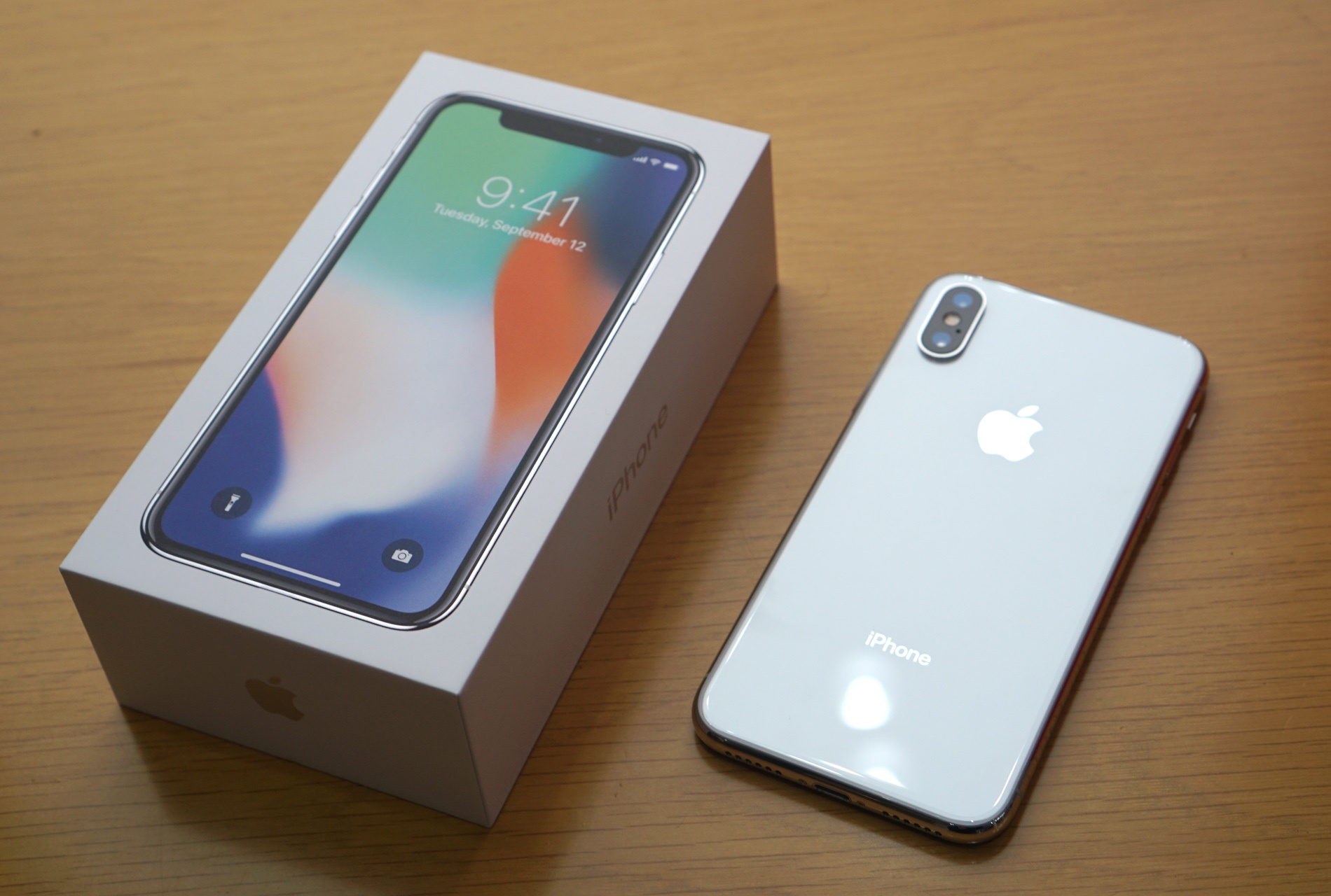 Gia iPhone X xach tay tai VN da thap hon Singapore, Australia hinh anh
