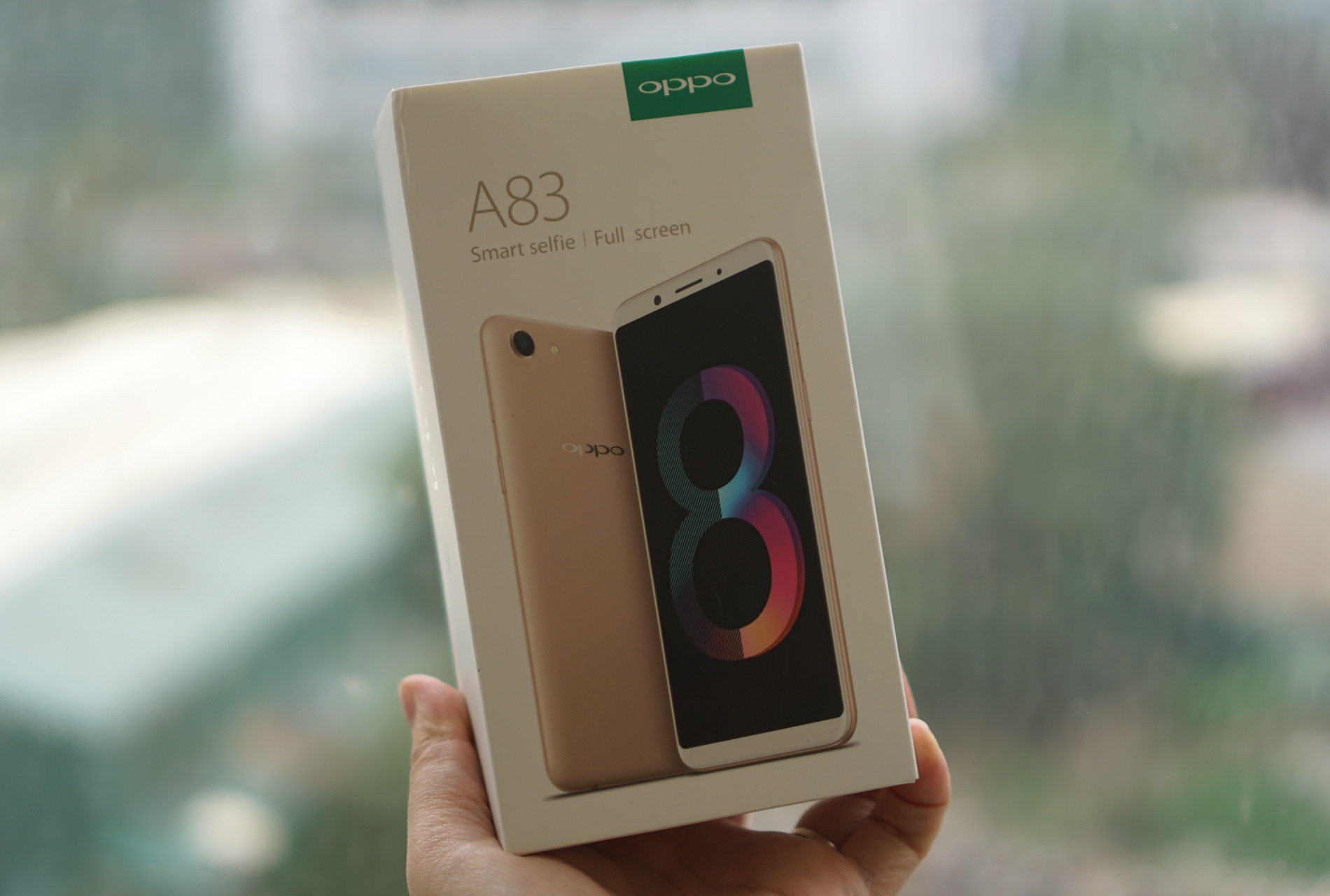 Mo hop Oppo A83 anh 1