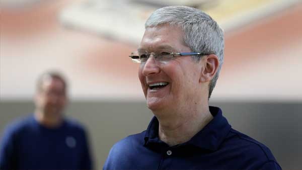 Tim Cook: ‘Toi khong bao gio muon chau minh dung mang xa hoi’ hinh anh