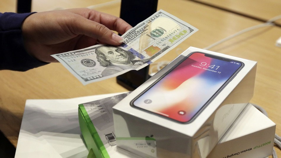 Apple: Ban nhieu iPhone khong bang ban su hai long hinh anh