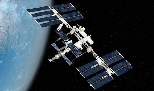 Nhung su that thu vi ve tram vu tru quoc te hinh anh