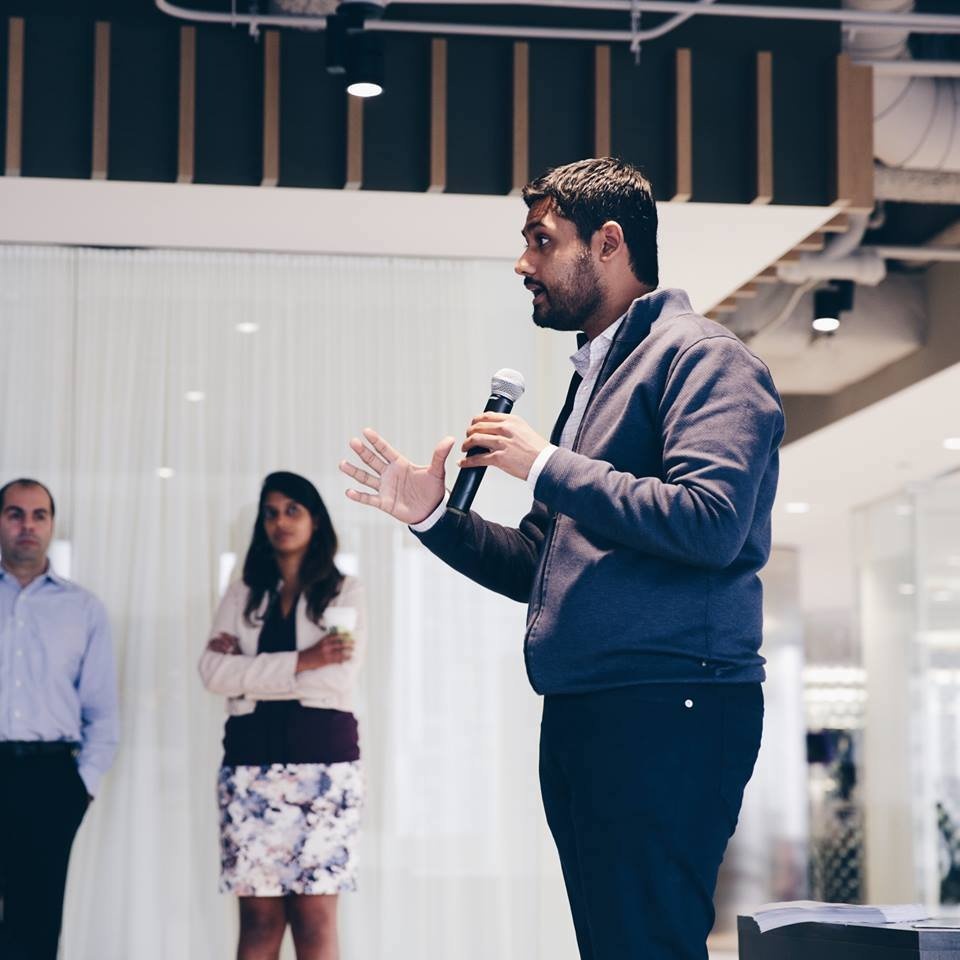 9 ty phu cong nghe moi noi anh 1