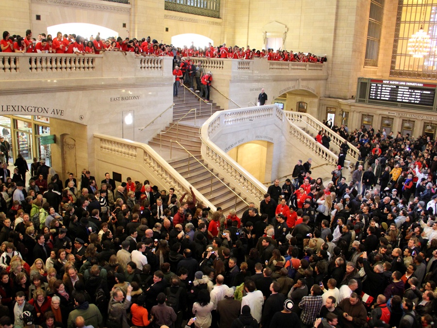Apple Store bi khach hang goi la ‘dia nguc tran gian' hinh anh