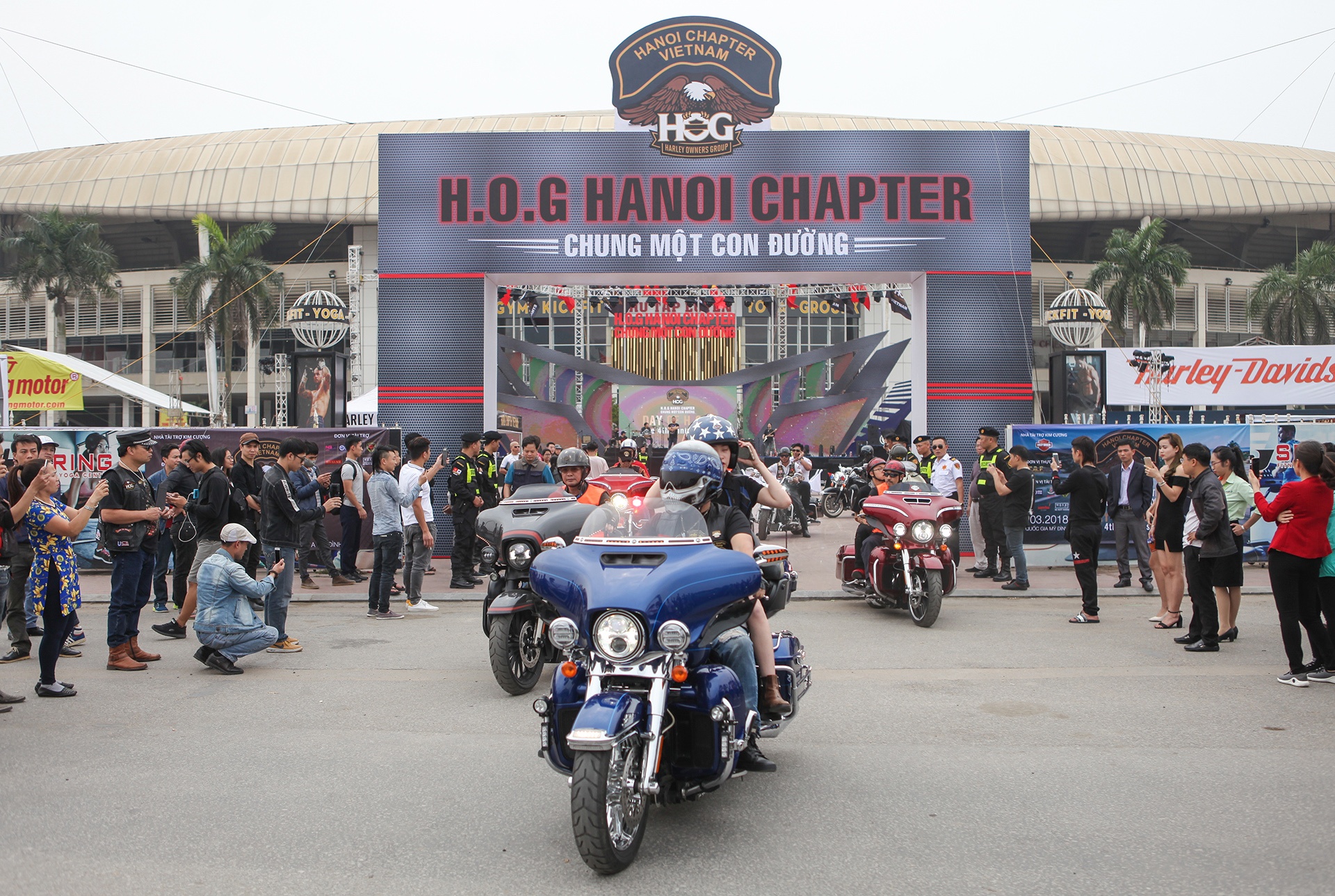 Harley-Davidson tu tap anh 3