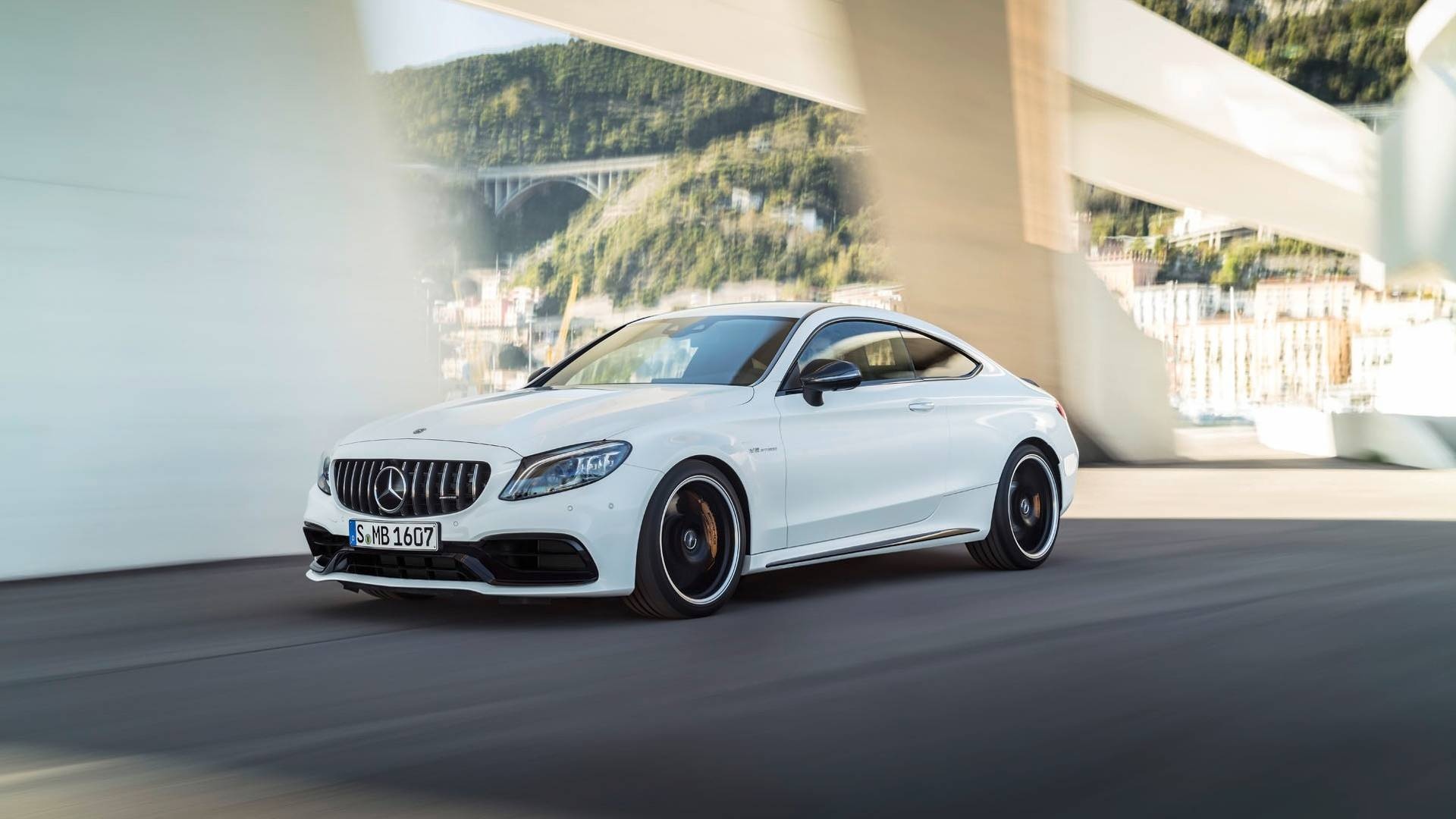 Mercedes-AMG C63 2019 ra mat anh 1