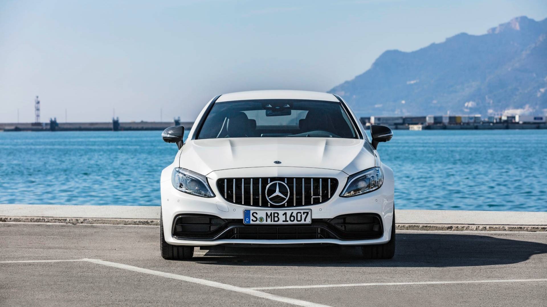 Mercedes-AMG C63 2019 ra mat anh 9