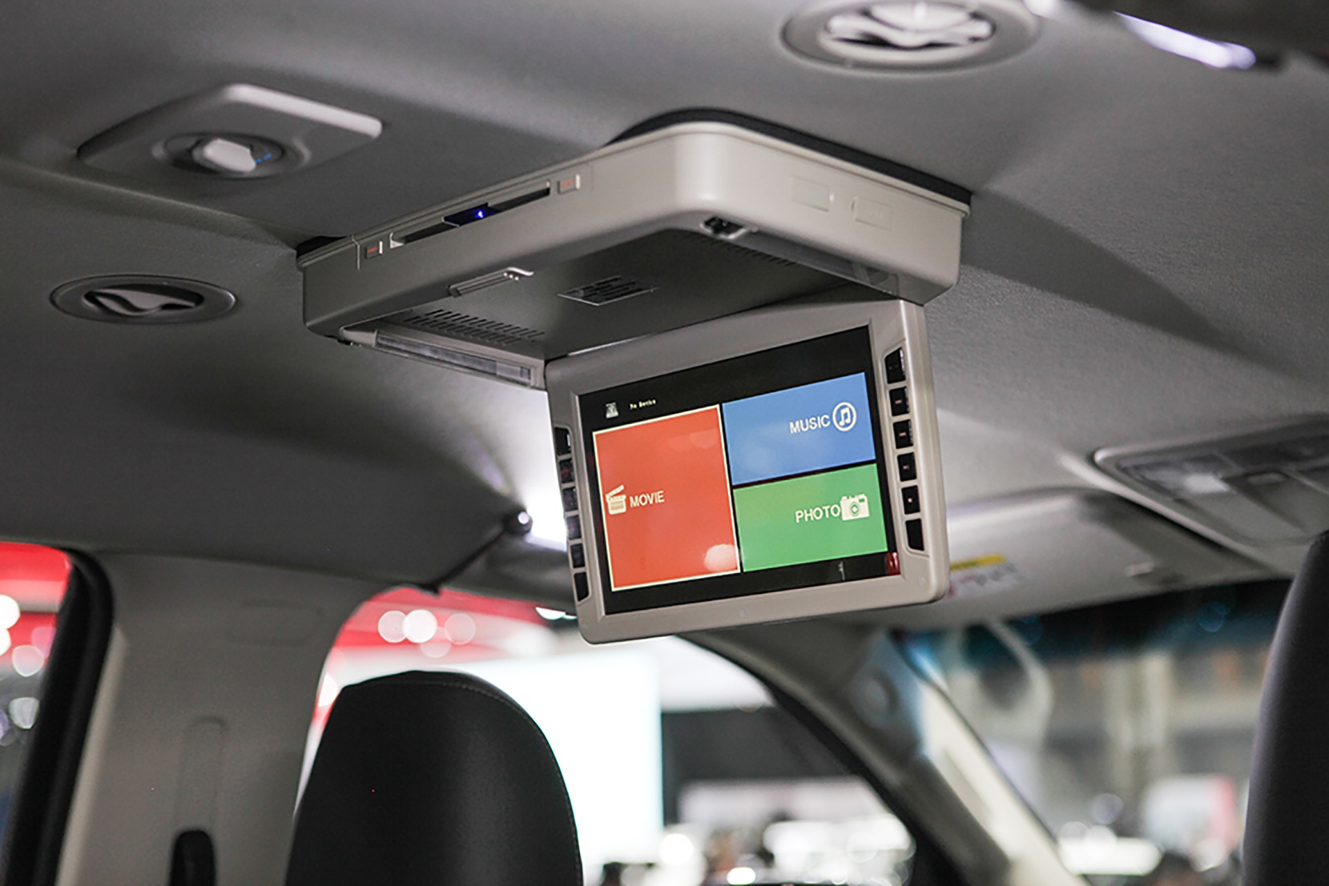 Chevrolet Trailblazer tai Thai Lan anh 6