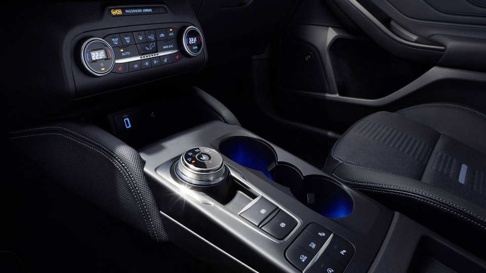 Ford Focus 2019 co gi moi anh 12